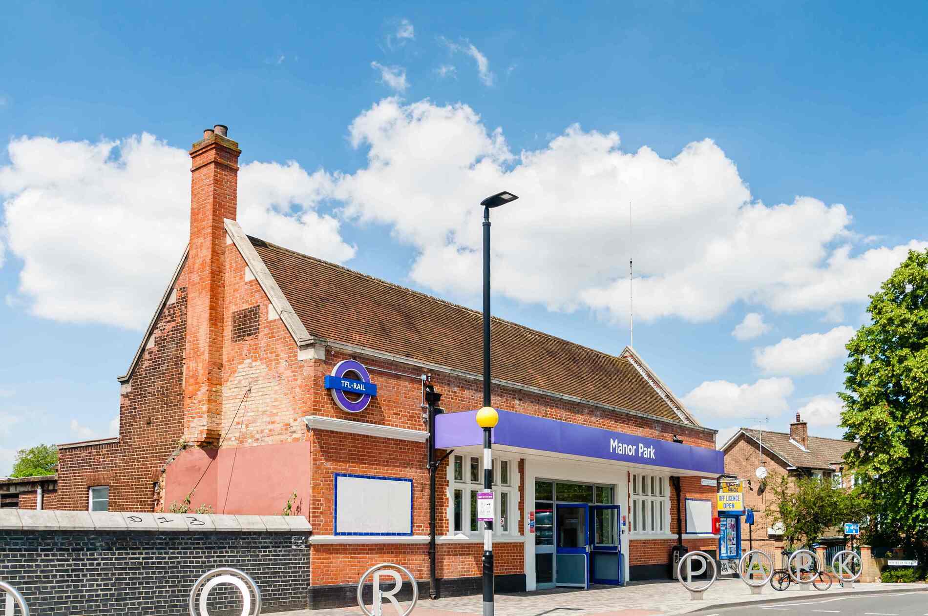 Manor Park Area Guide