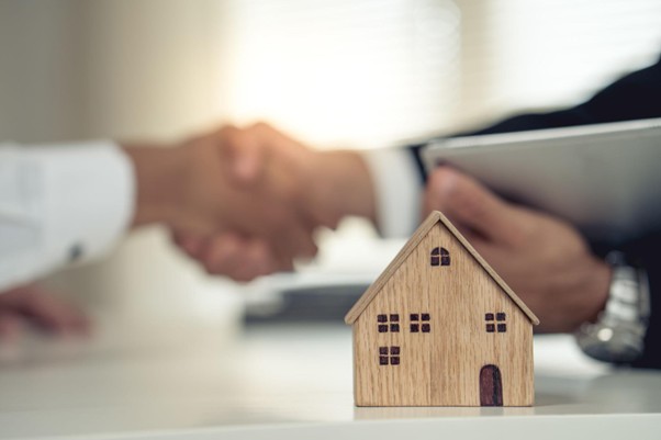 How to Make an Offer on a Property (and Get It Accepted)